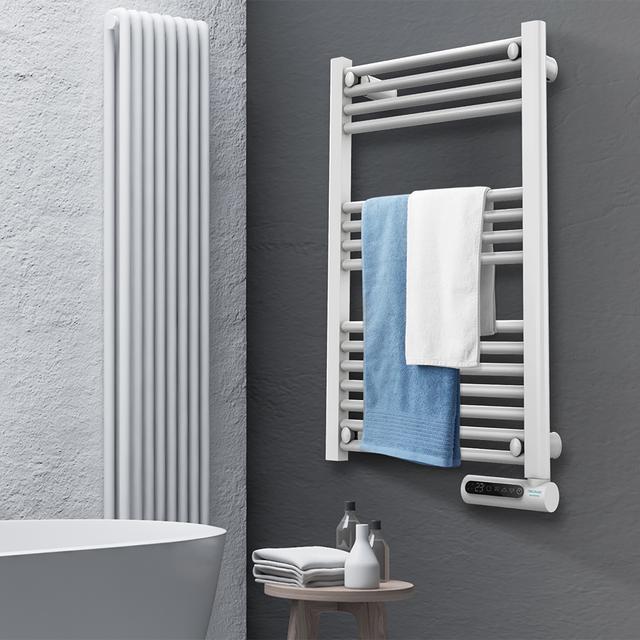 Cecotec Ready Warm 9100 Smart Towel White De Fluido Con 500 Pantalla LED Control Táctil Programador Semanal 3 Modos Temperatura Seleccionable Y Máxima Seguridad Con IP24. Toallero Eléctrico De Fluido Con 500 W Pantalla LED Y