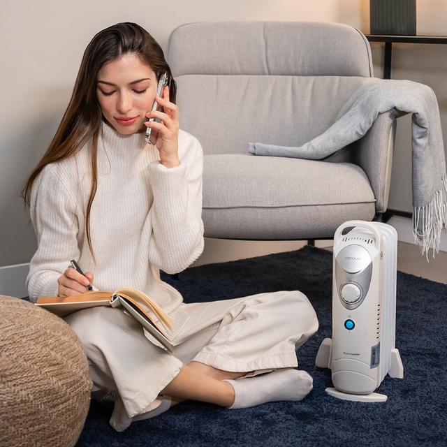 Cecotec ReadyWarm 500 Space White Radiador Eléctrico De Aceite Con 5 Módulos Bajo Consumo 500 W Sistema De Seguridad 10 M2 Radiador Eléctrico De Aceite 