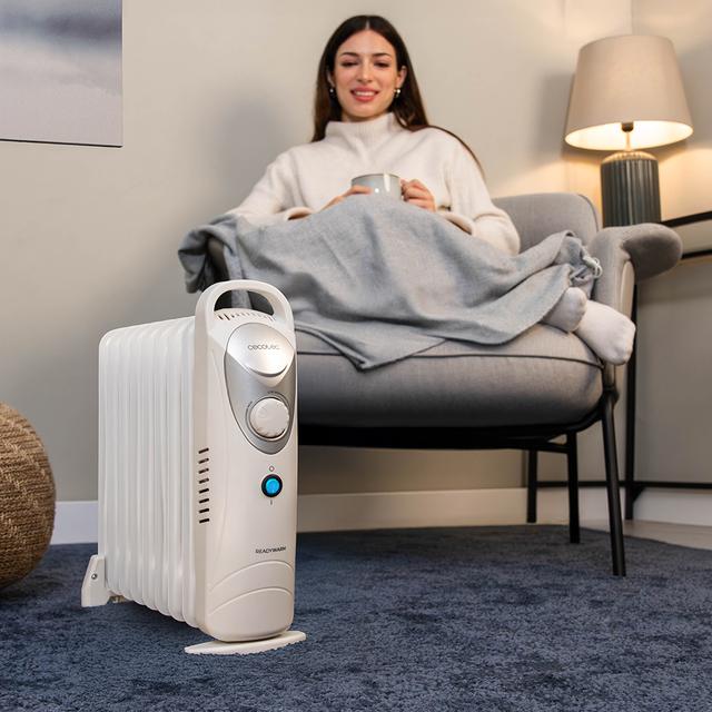 Cecotec ReadyWarm 900 Space White Radiador Eléctrico De Aceite Con 9 Módulos Bajo Consumo 1000 W Sistema De Seguridad 15 M2 Radiador Eléctrico De Aceite 