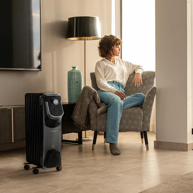 Cecotec ReadyWarm 9000 Space 360 Black Radiador De Aceite De 9 Módulos 2000 W Y Tecnología 360º Con 3 Niveles De Potencia Cobertura De 22 M² Recogecables Control Sencillo Asa Ruedas Y Doble Sistema De Seguridad. Radiador De