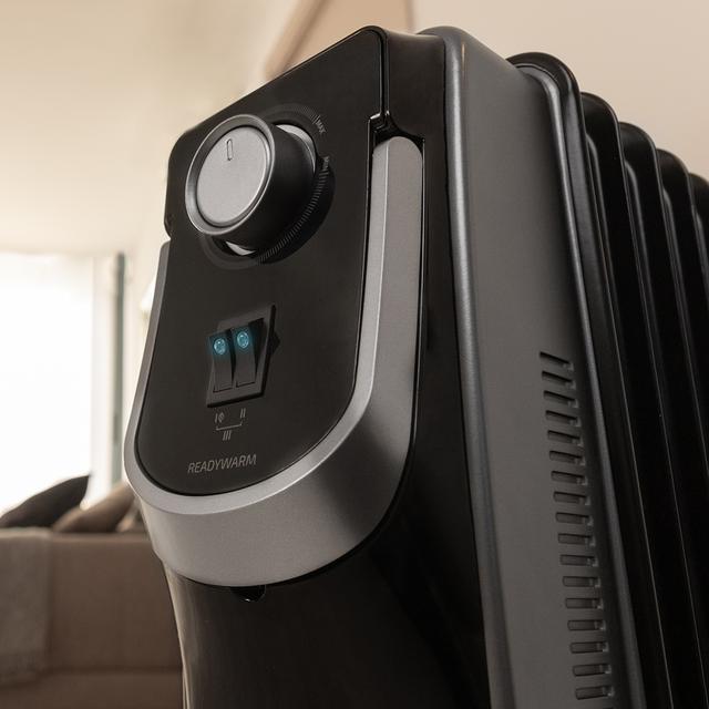 Cecotec ReadyWarm 9000 Space 360 Black Radiador De Aceite De 9 Módulos 2000 W Y Tecnología 360º Con 3 Niveles De Potencia Cobertura De 22 M² Recogecables Control Sencillo Asa Ruedas Y Doble Sistema De Seguridad. Radiador De