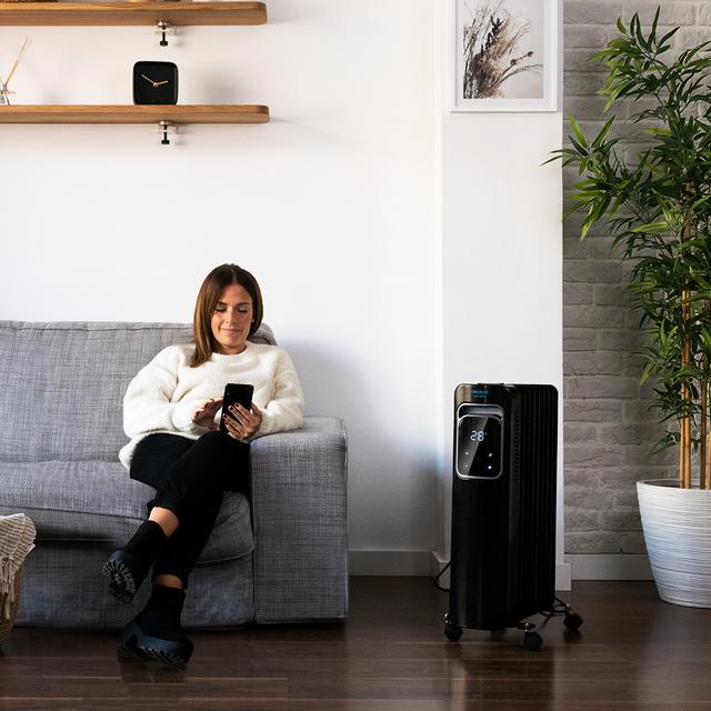 Cecotec ReadyWarm 9000 Touch Connected Black De 9 Elementos Con 2000 W Control Por Wi-Fi Pantalla Lcd Control Táctil 3 Modos Temporizador Máximo Confort Y Seguridad. Radiador De Aceite De 9 Elementos