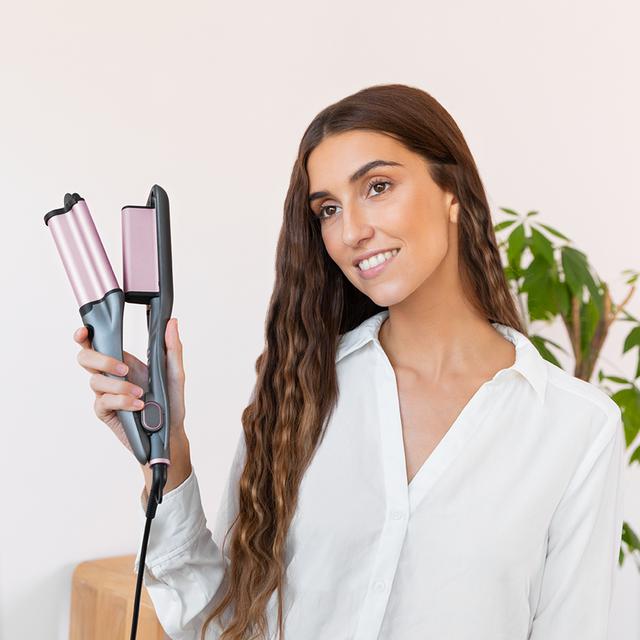 Cecotec RitualCare 2100 Summer Waves. Plancha De Ondas De Cerámica Con 3 Barriles De 15 Mm Temperatura Regulable LCD Cable 360 º De 1 8m Incluye Bolsa De Viaje Plancha Ondas Surferas