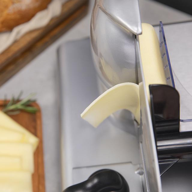 Cecotec Rock'n Cut. Cortafiambres De 150 W Disco De 190 Mm De Diámetro Sistema De Ajuste Gradual Máxima Precisión De Grosor De 0 A 15 Mm Cortafiambres