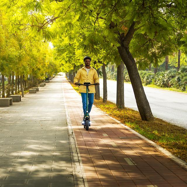 Cecotec Serie Z+ Off Road Patinete Eléctrico Con Potencia Máxima De 1000 W Y Suspensión Dinámica De Doble Brazo Con Tecnología SXƧ Para Superar Cualquier Cualquier Obstáculo. Con Autonomía De Hasta 50 Km Y Ruedas Off Roa