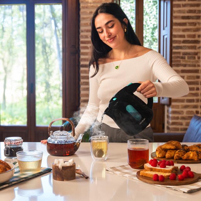 Cecotec Thermosense 140 Black Hervidor De Agua De 1 Litro De Capacidad Libre De BPA Y Con 2200 W. Hervidor De Agua 