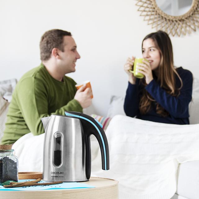 Cecotec ThermoSense 220 Steel. Hervidor De Agua Eléctrico De 1 2 Litros Libre De BPA 1630 W De Potencia Base 360º Doble Sistema De Seguridad Acero Inoxidable Hervidor De Agua Eléctrico  