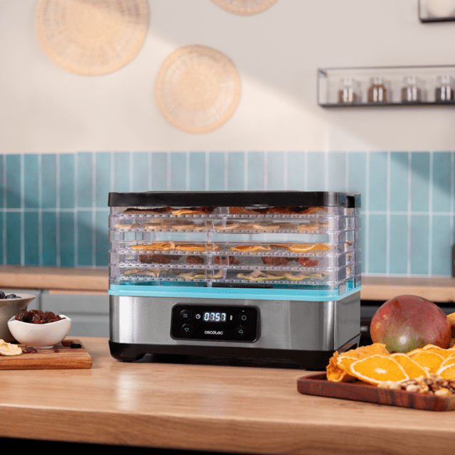 Cecotec VitaDry Pro Deshidratador De Alimentos Con 5 Bandejas De Altura Regulable Pantalla Digital Tiempo Ajustable Hasta 48hs Y Temperatura Regulable Entre 35 Y 70 Grados. Deshidratador De Alimentos