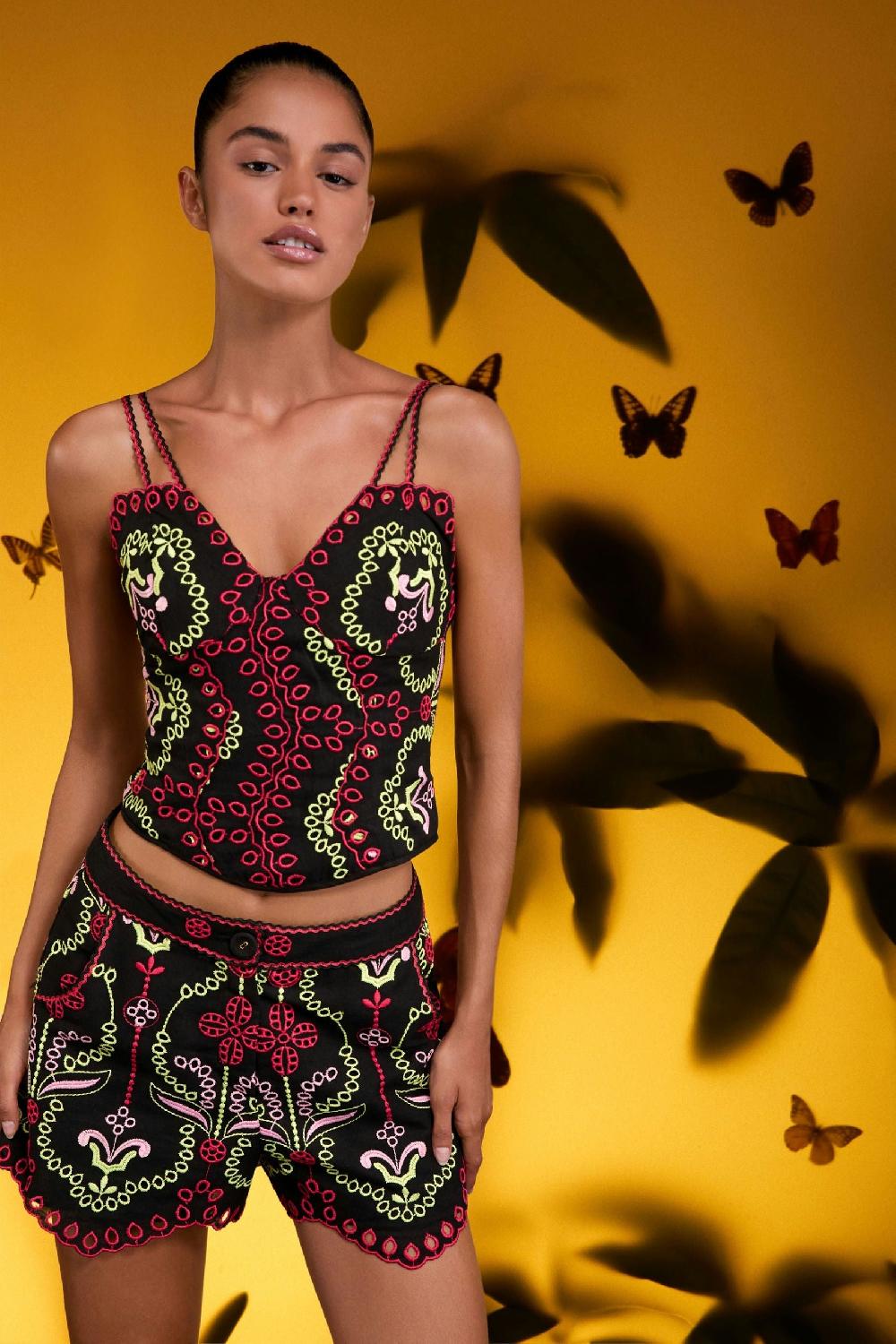 Charo ruiz ibiza Top Nira