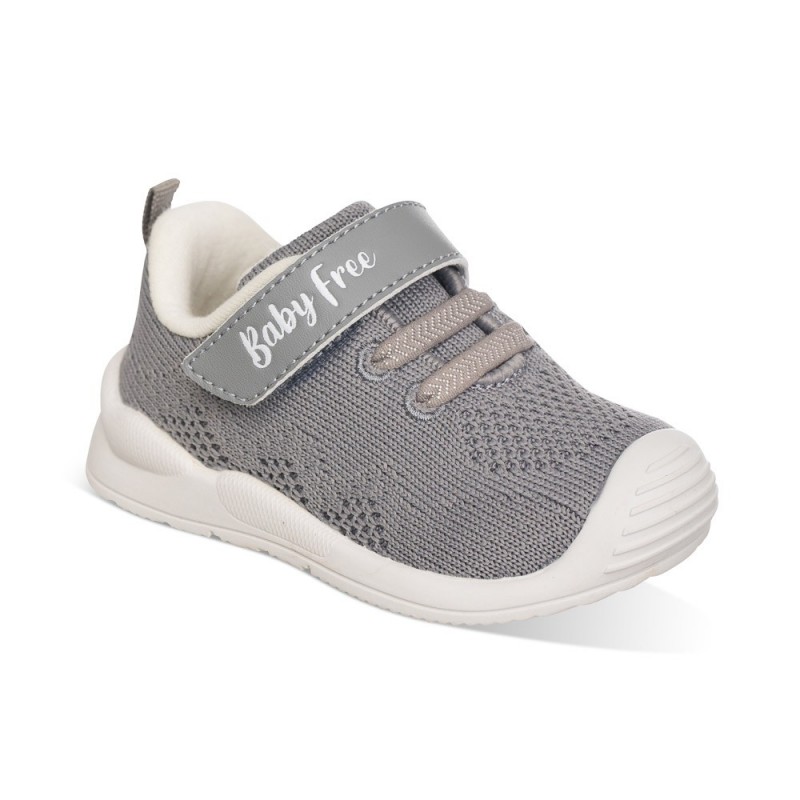 Chetto Deportiva Gris Con Cierre De Velcro Totalmente Respetuosa Por Su Gran Comodidad Y Flexibildad