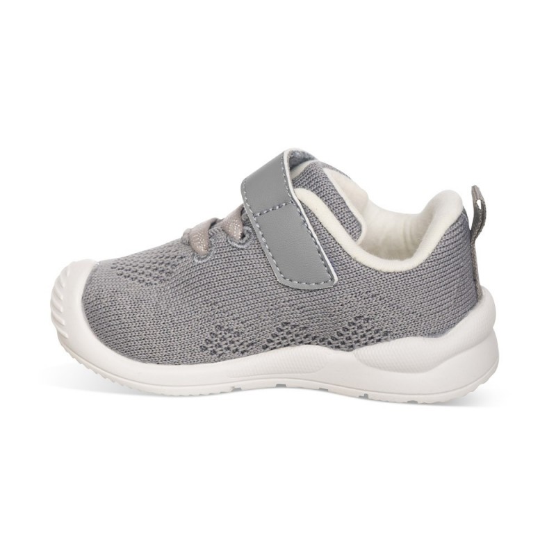 Chetto Deportiva Gris Con Cierre De Velcro Totalmente Respetuosa Por Su Gran Comodidad Y Flexibildad