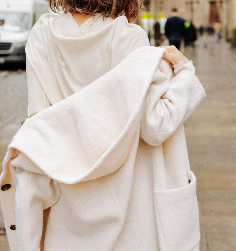 Chie mihara ABRIGO CAROL BLANCO