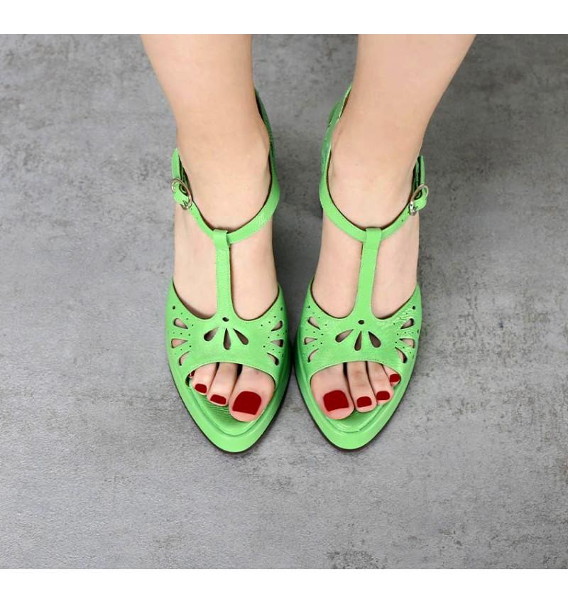 Chie Mihara AKASU GREEN