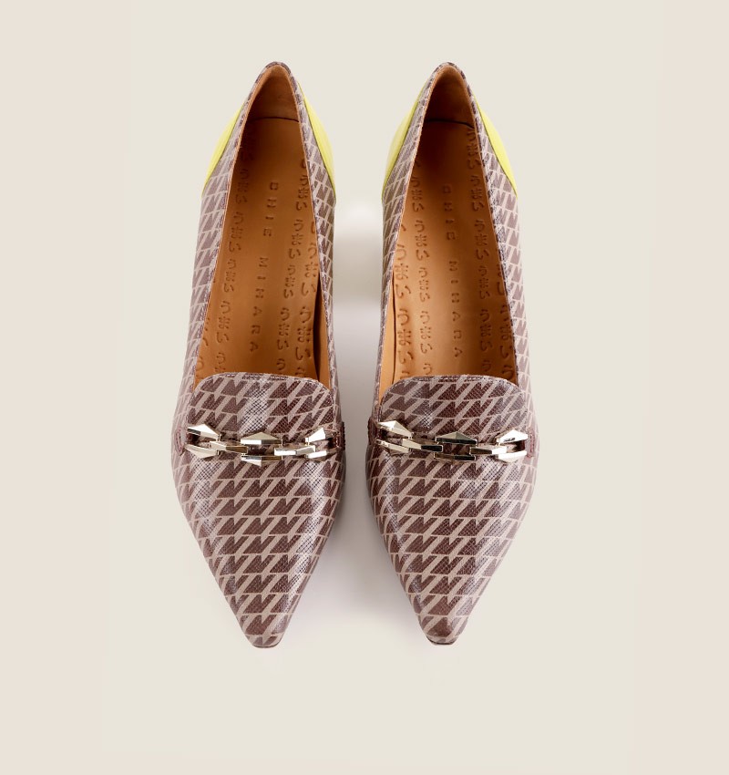 Chie Mihara AYUSO BROWN