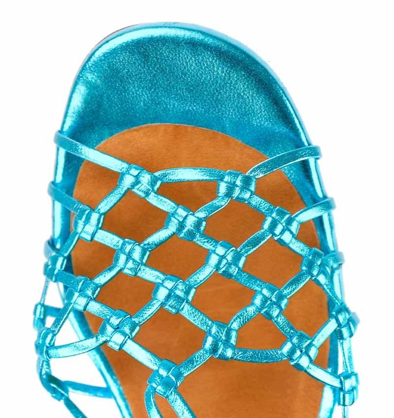 Chie Mihara BASSI BLUE