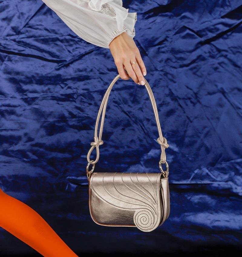 Chie mihara BIBA IRON