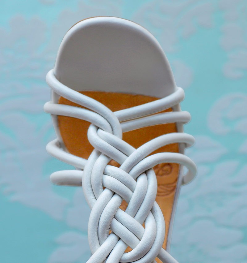 Chie Mihara BRI-BANE OFF-WHITE