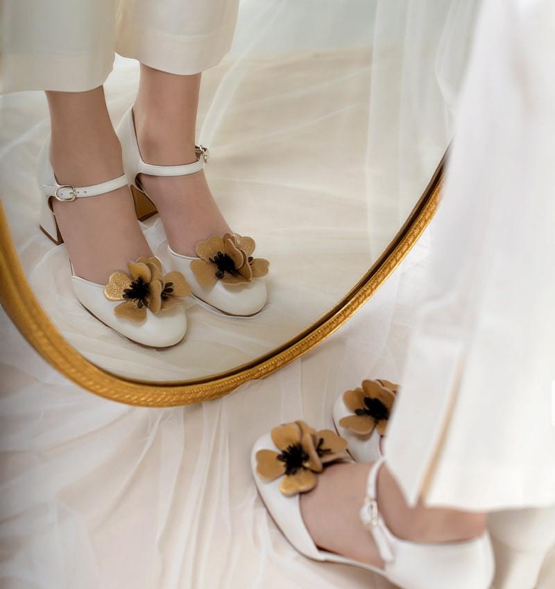 Chie mihara BRI-FANTI OFF-WHITE