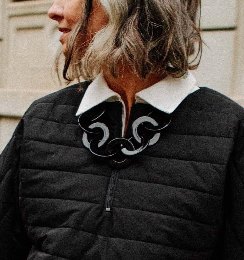 Chie mihara COLLAR WAPA NEGRO