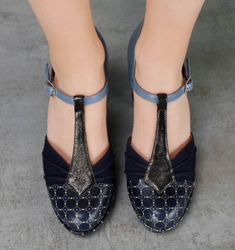 Chie Mihara DAJUD NAVY-LAKE