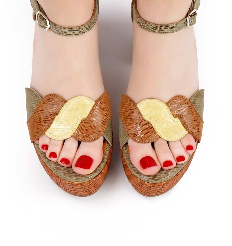 Chie Mihara DIBER GREEN