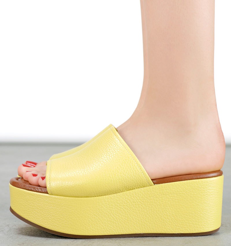 Chie Mihara DUCI YELLOW