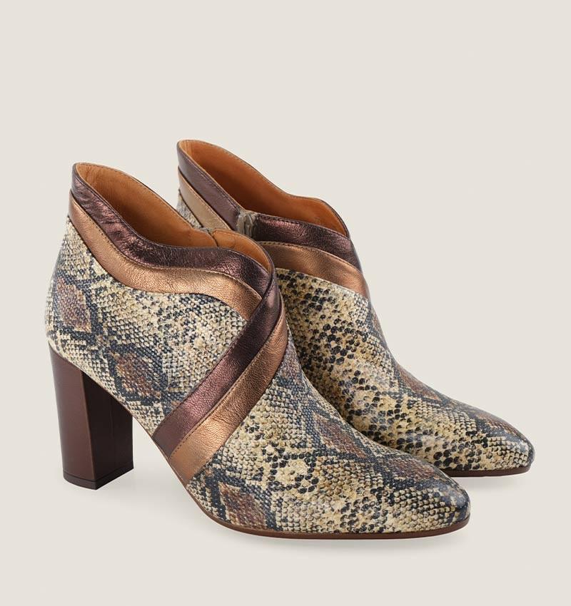 Chie Mihara EBIU BROWN