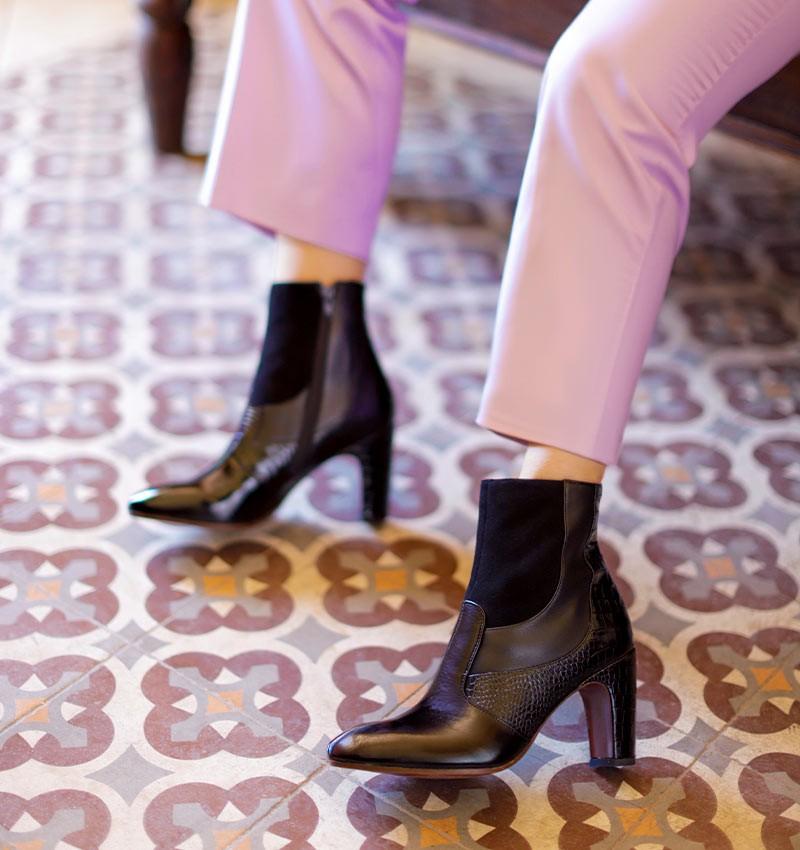 Chie mihara ETUSA BLACK