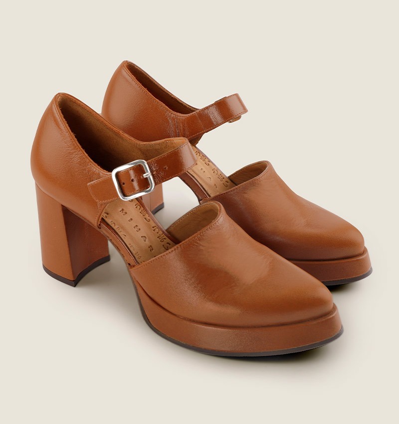 Chie Mihara FACET BROWN