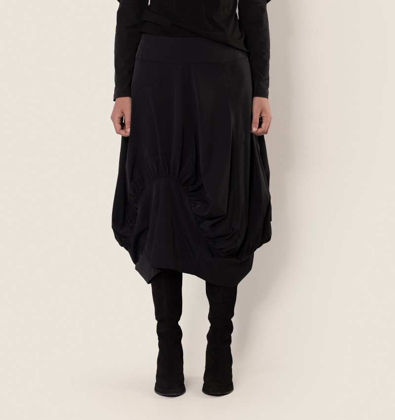 Chie Mihara FALDA SKIM NEGRO