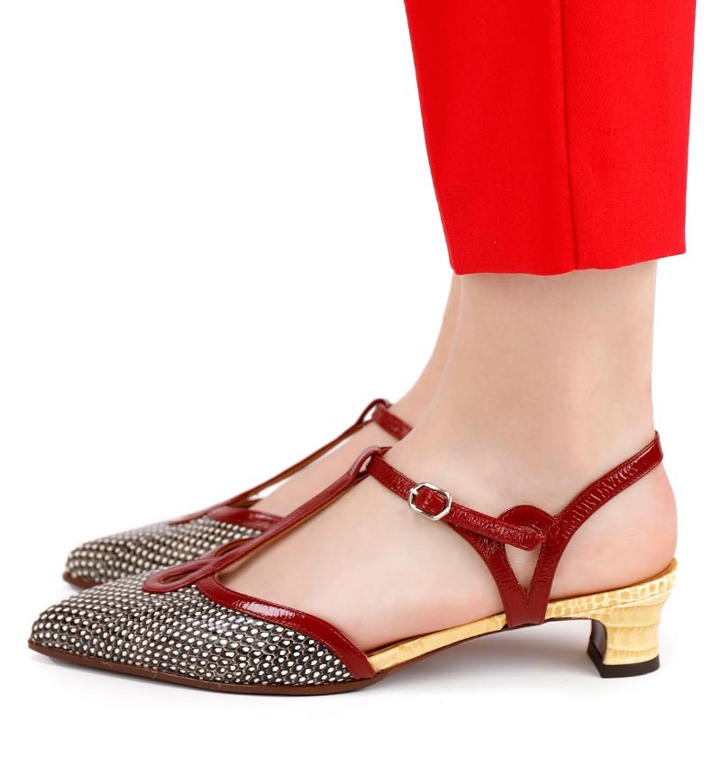 Chie Mihara HABAL BLACK