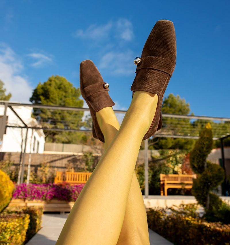 Chie mihara HELLIN BROWN