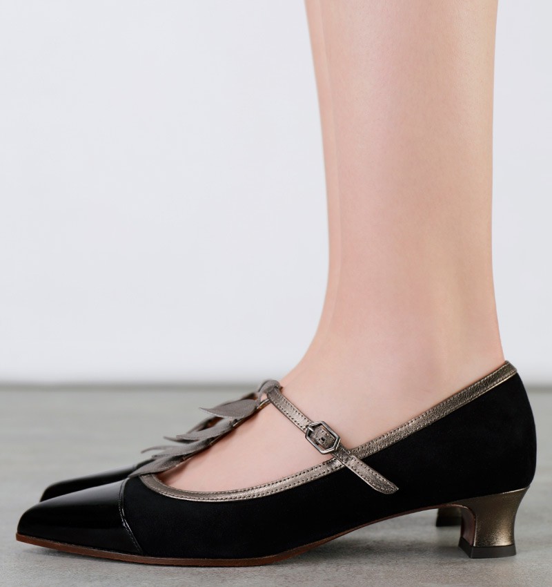 Chie Mihara HETUSE BLACK