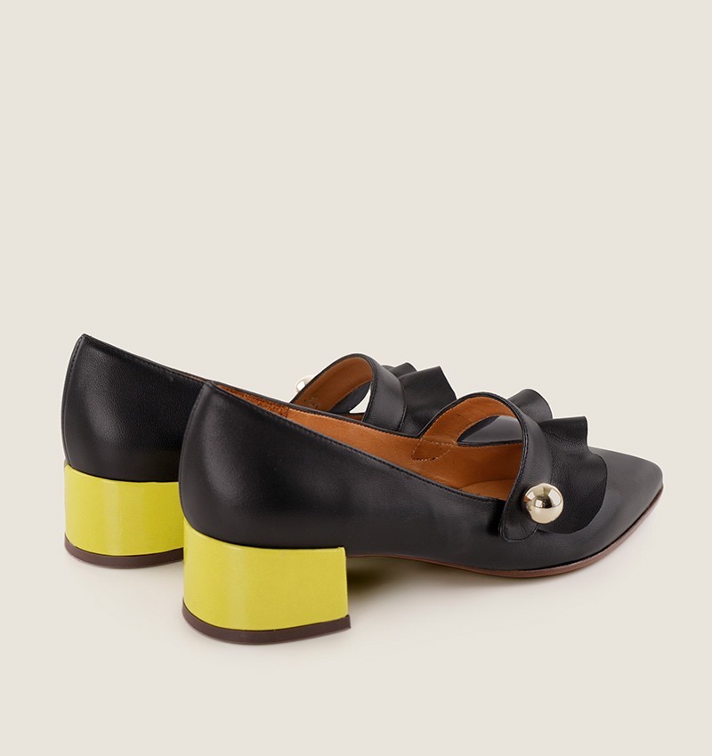 Chie Mihara JAKARTA BLACK