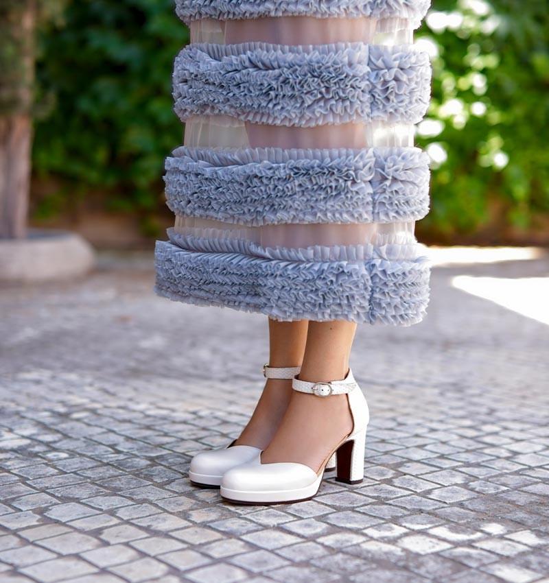 Chie mihara JOMAHO WHITE