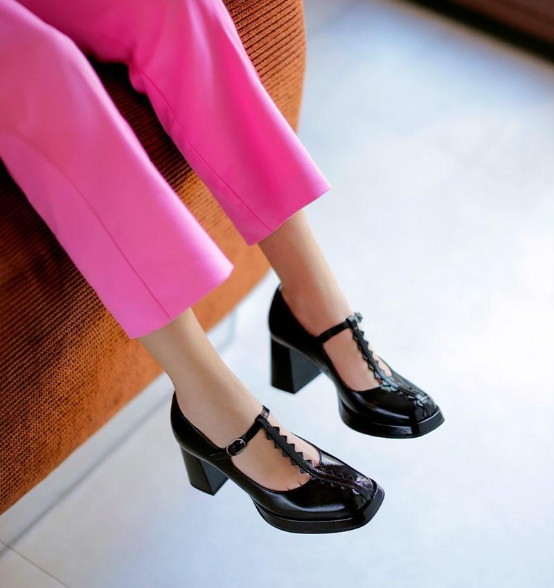 Chie mihara KIKU BLACK