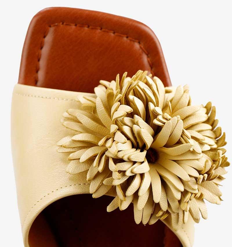 Chie Mihara LIANDRA YELLOW