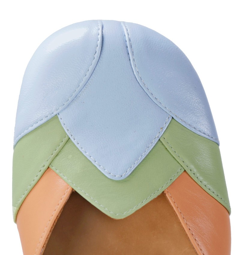 Chie Mihara MAKEUP BLUE TOP 10