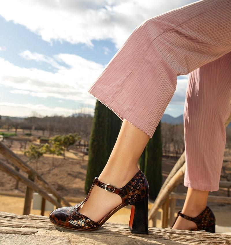 Chie mihara MANTE BROWN & BLACK