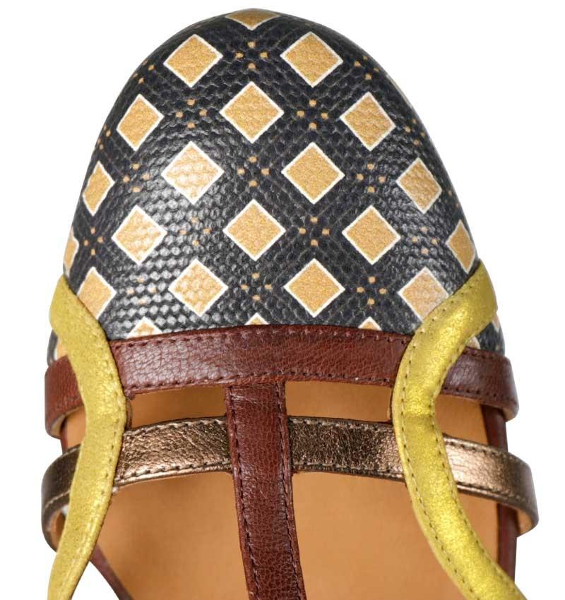 Chie Mihara MENDY BROWN