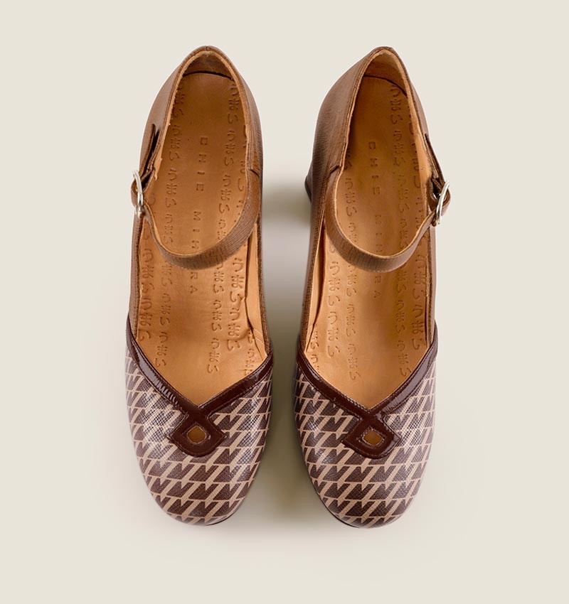 Chie Mihara MINDY BROWN