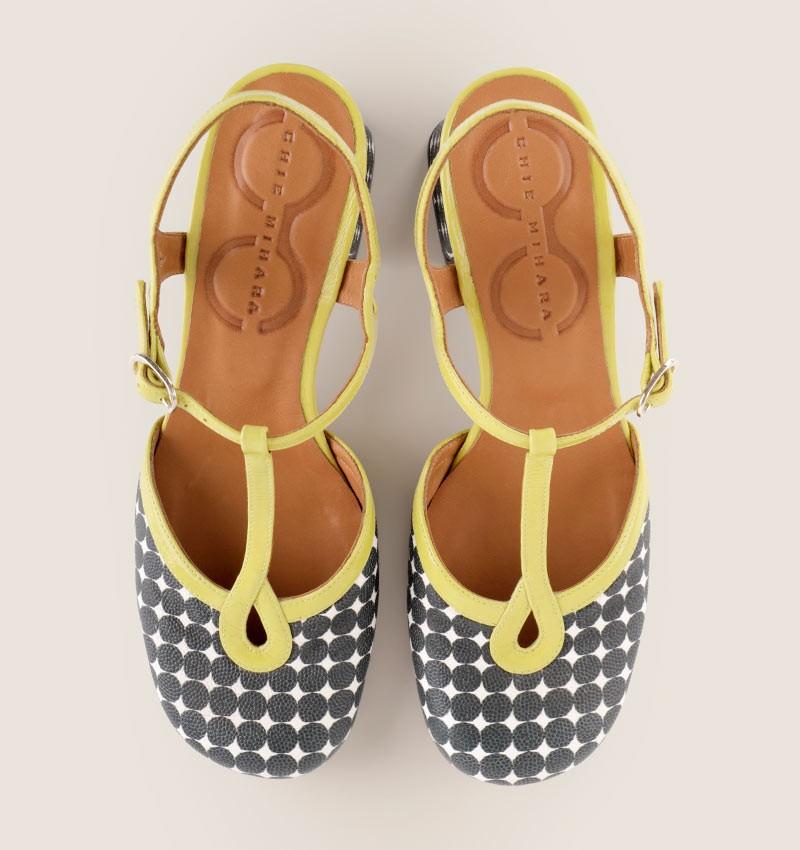 Chie Mihara MODAY BLACK & WHITE