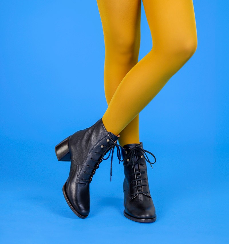 Chie mihara OR-OMAST BLACK TOP 10