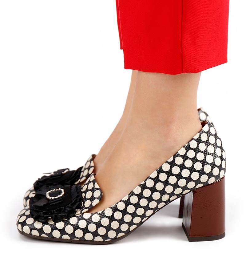 Chie Mihara PASUI BLACK