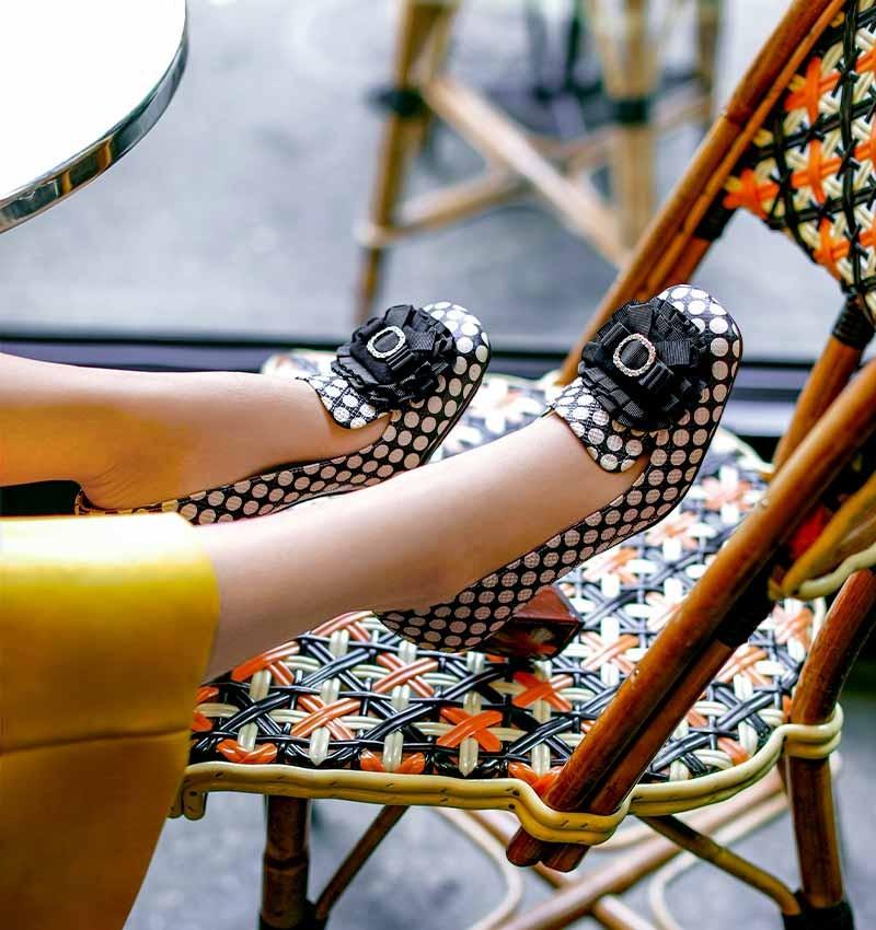 Chie mihara PASUI BLACK