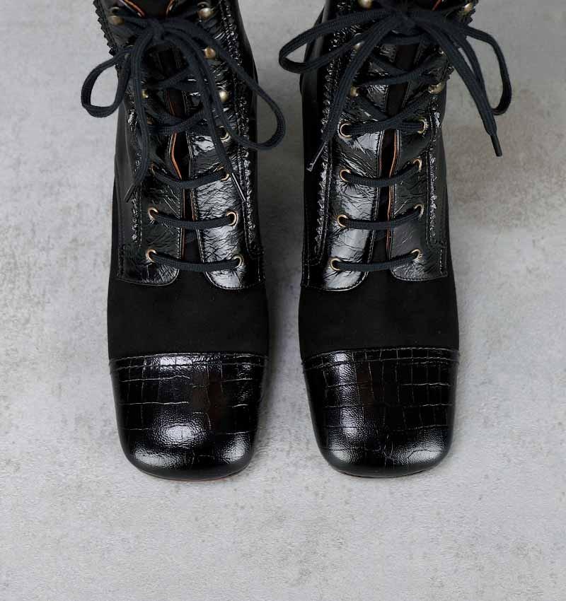 Chie Mihara PEGO BLACK