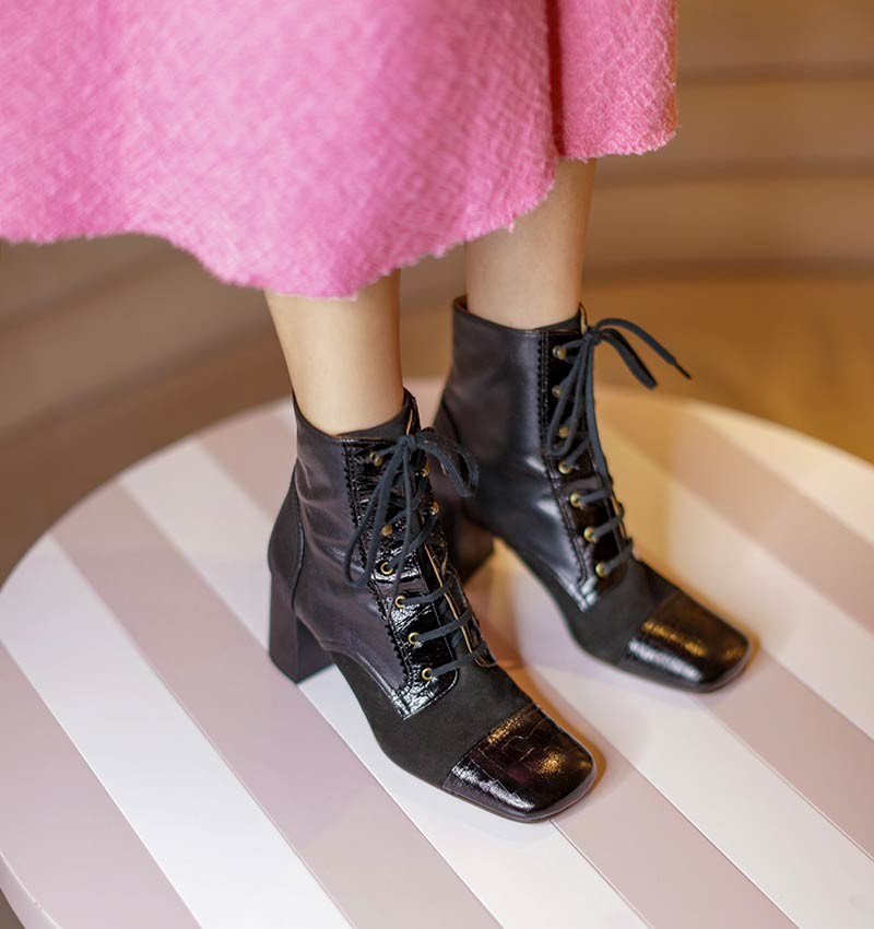 Chie mihara PEGO BLACK