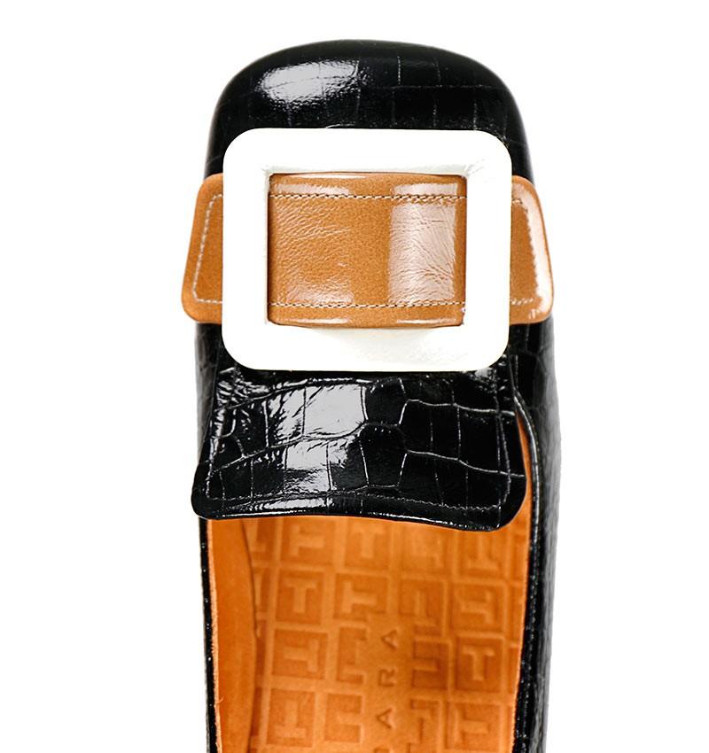 Chie Mihara PEMA BLACK