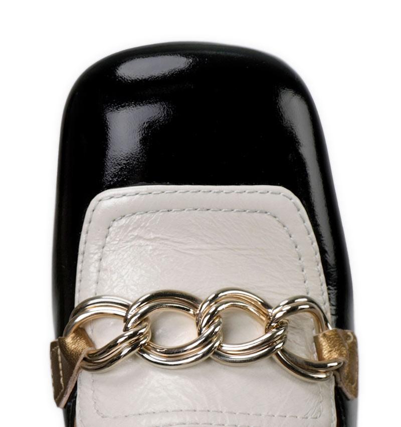 Chie Mihara PETREL BLACK & WHITE