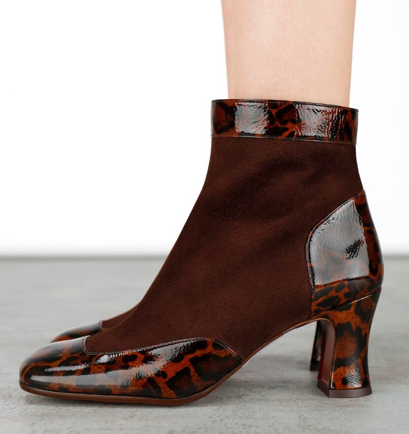 Chie Mihara PRUSA BROWN